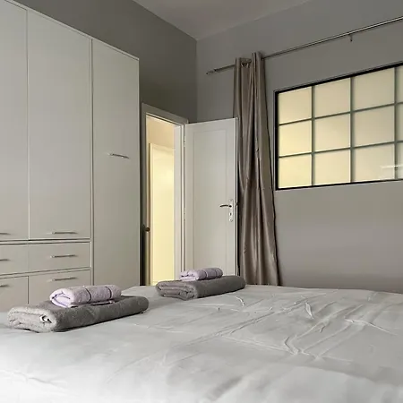 3-bedroom Fabulous In The City Center * Aten
